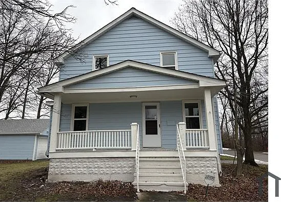 3 bed, 1282 sqft, $2,350 — Photo 1
