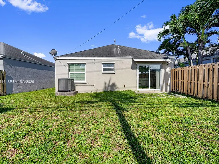 20841 SW 103rd Ct — Photo 18
