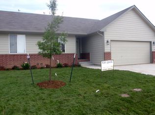 6866 W Shade Ct, Wichita, KS 67212