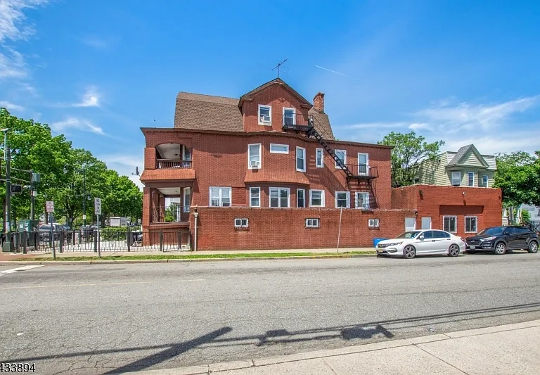 79 Central Ave #1 — Photo 3
