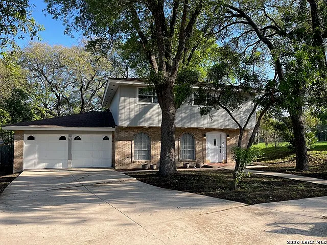 3650 Mapleton St — Photo 2