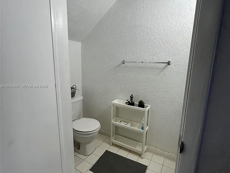 171 Riviera Cir #1 — Photo 16