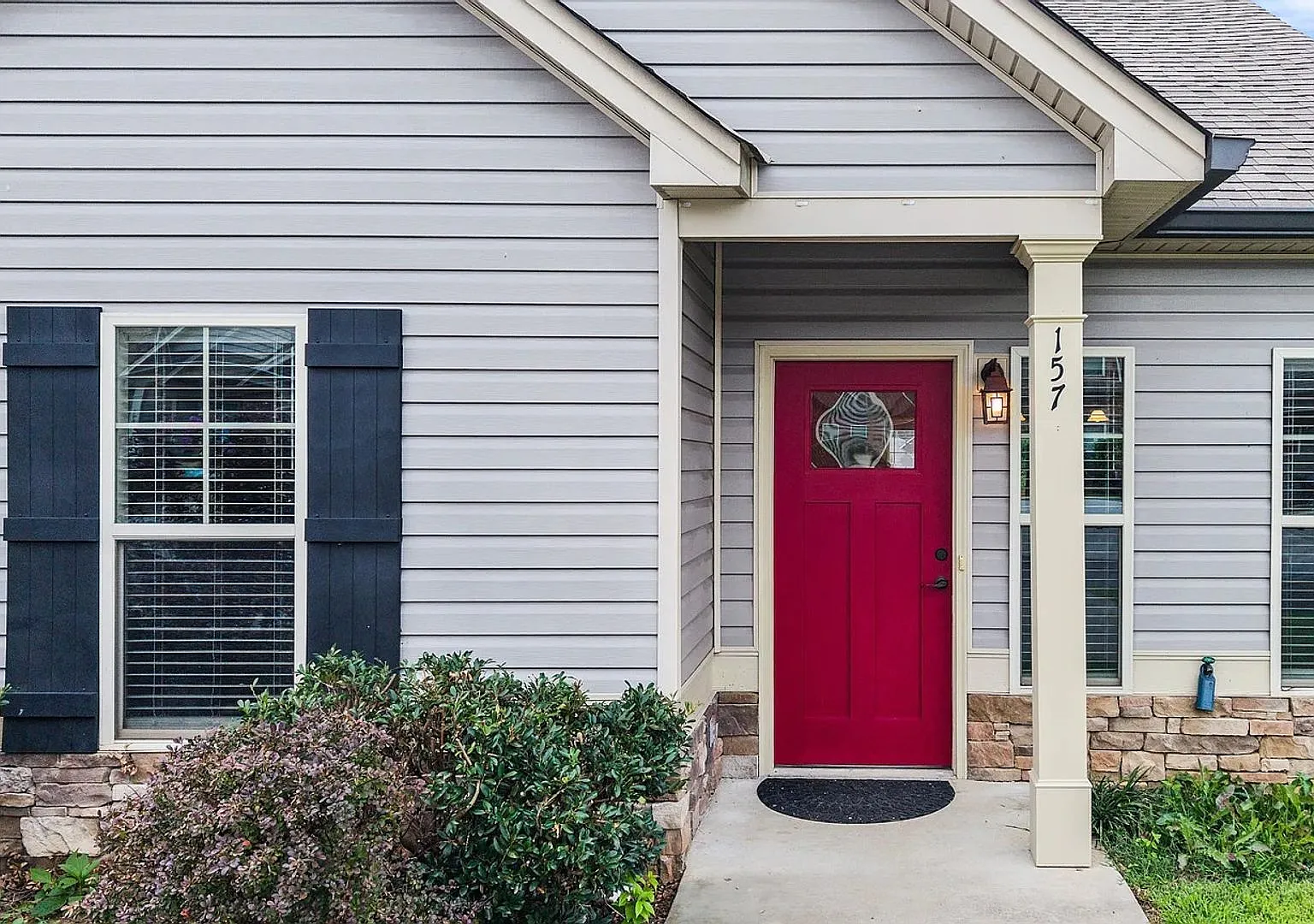 Gorgeous Fourplex Home - End Unit — Photo 1