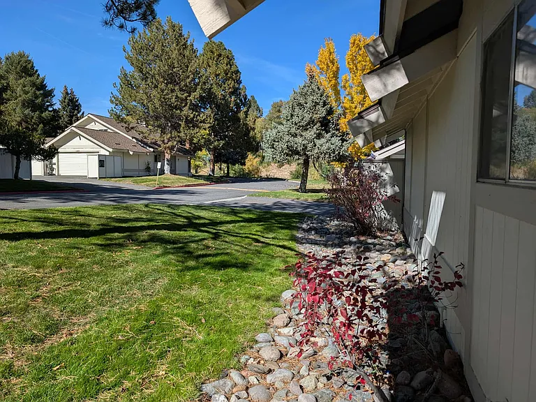 1131 Wagon Wheel Cir — Photo 30
