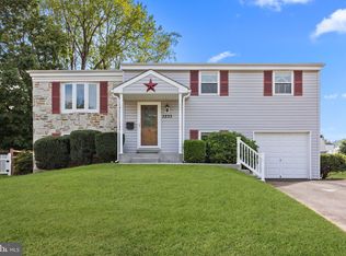 3233 Dale Rd, Bensalem, PA 19020