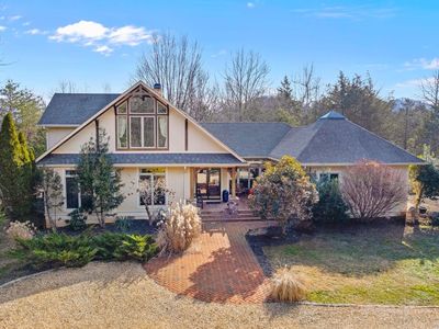 379 Cedar Meadow Dr, Nellysford, VA, 22958