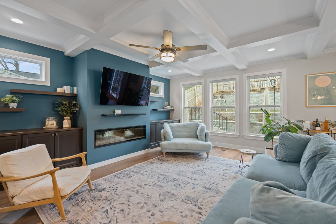 3443 Ault View Ave, Cincinnati, OH 45208 | Zillow