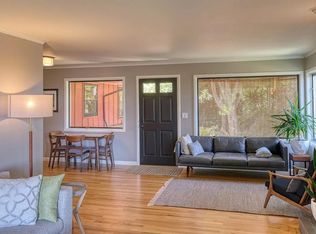 8240 SW Terwilliger Blvd, Portland, OR 97219