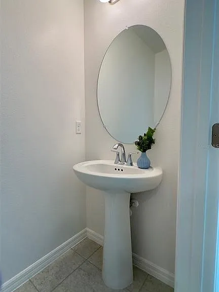 3879 Academia Ave — Photo 7