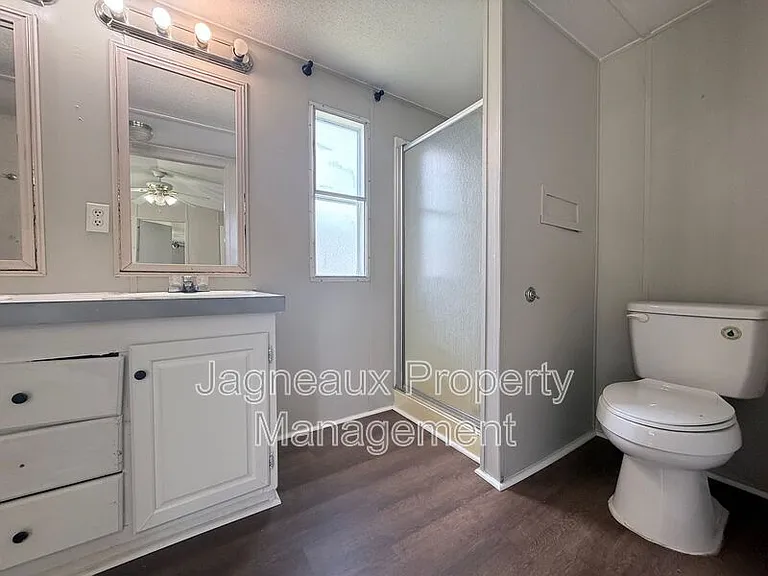 508 N Boone St — Photo 11