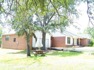 4155 Lake Wilma Rd, Moss Point, MS 39562