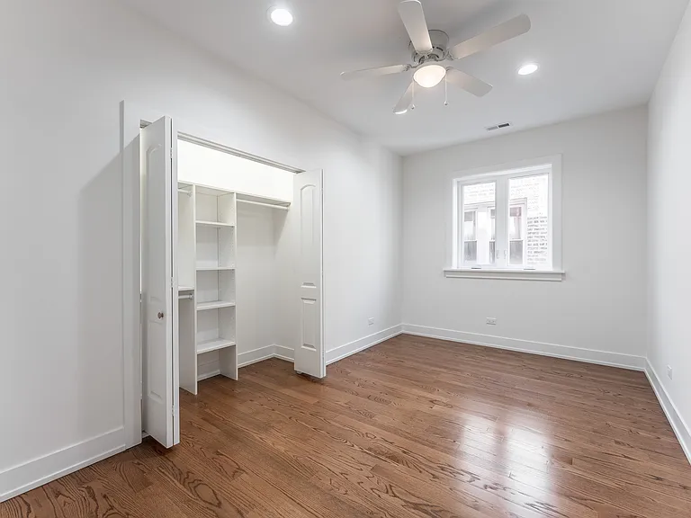 3323 N Avers Ave #3 — Photo 8