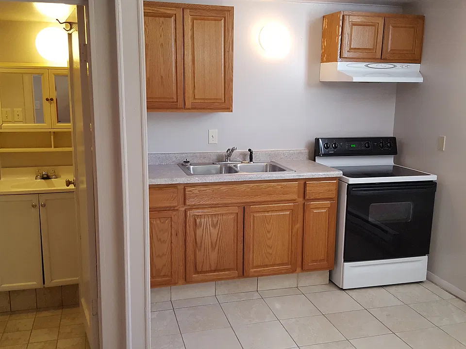 2324 Van Buren Ave #2