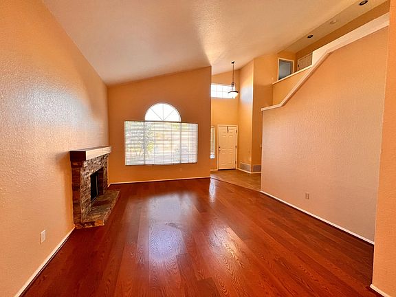 3rd image of 10202 N Tarheel Pl