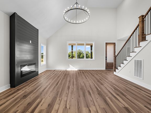 4th image of 5225 Finch Rd
