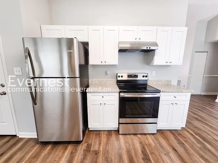 5611 La Fleur Trl — Photo 6