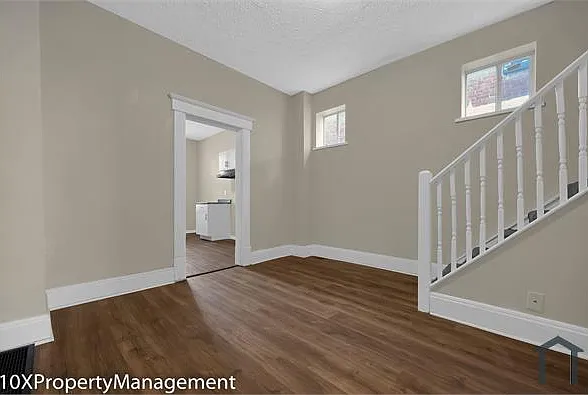 51 N Princeton Ave — Photo 8