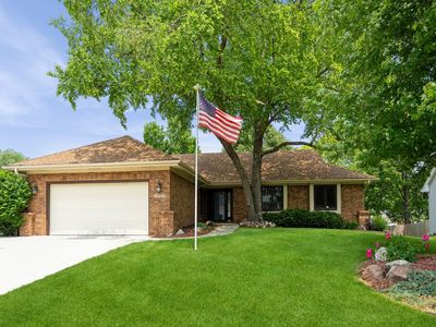 10823 Elmcrest Dr, Clive, IA, 50325