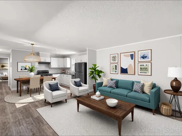 2609 Thornbury Ln, Almont, MI 48003