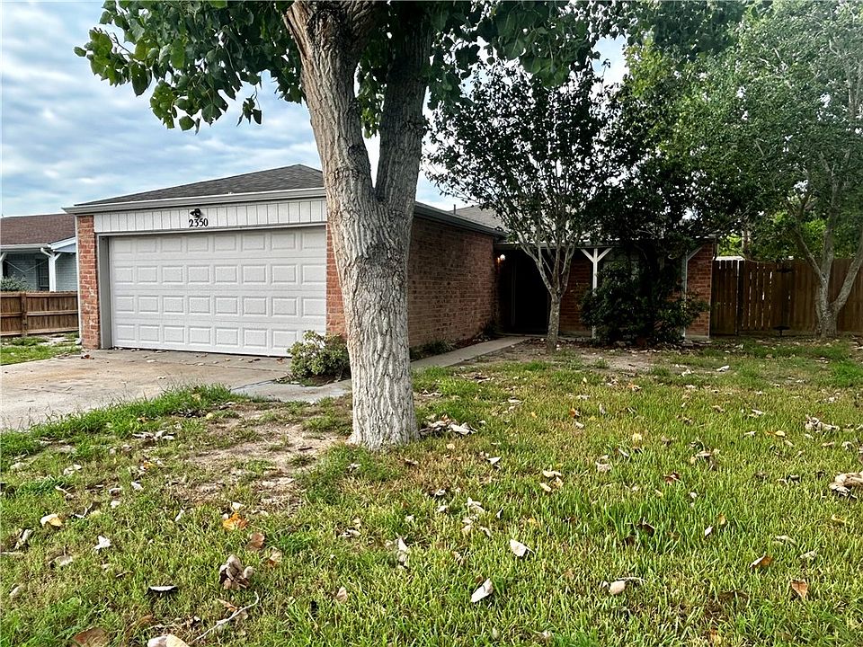 1st image of 2350 Palm Dr