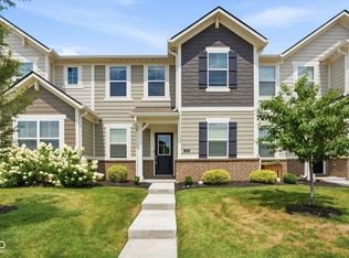 2068 Rowena Ln, Westfield, IN 46074