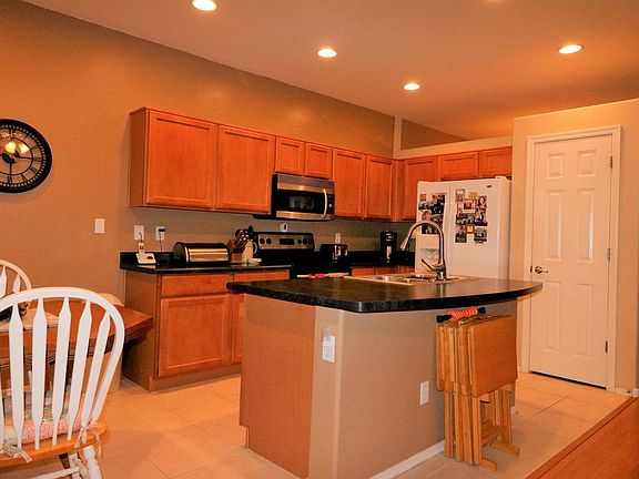3rd image of 15974 N 177th Dr