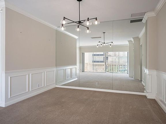2nd image of 6211 W Northwest Hwy APT G315