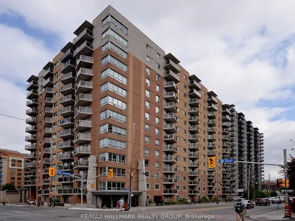 429 Somerset St W #313, Ottawa, ON K2P 2P5