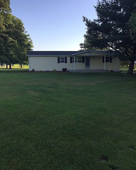 home is on appx 1 acre lot