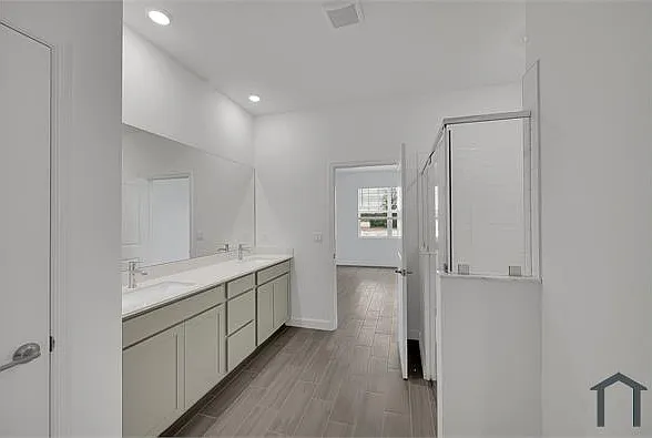 19465 Whispering Creek Rd — Photo 23