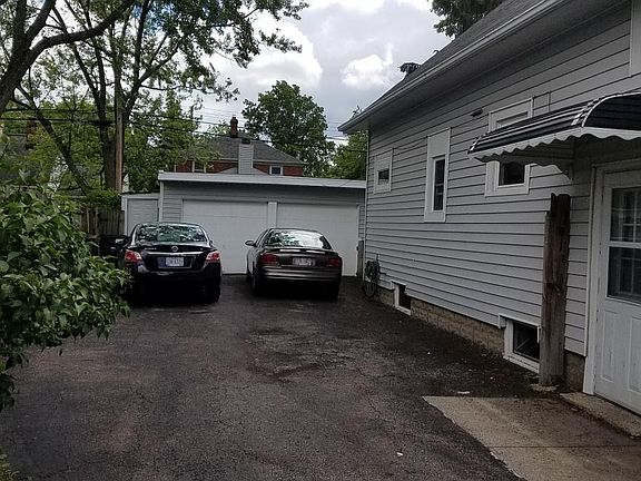 3rd image of 5246 Oakmont Dr