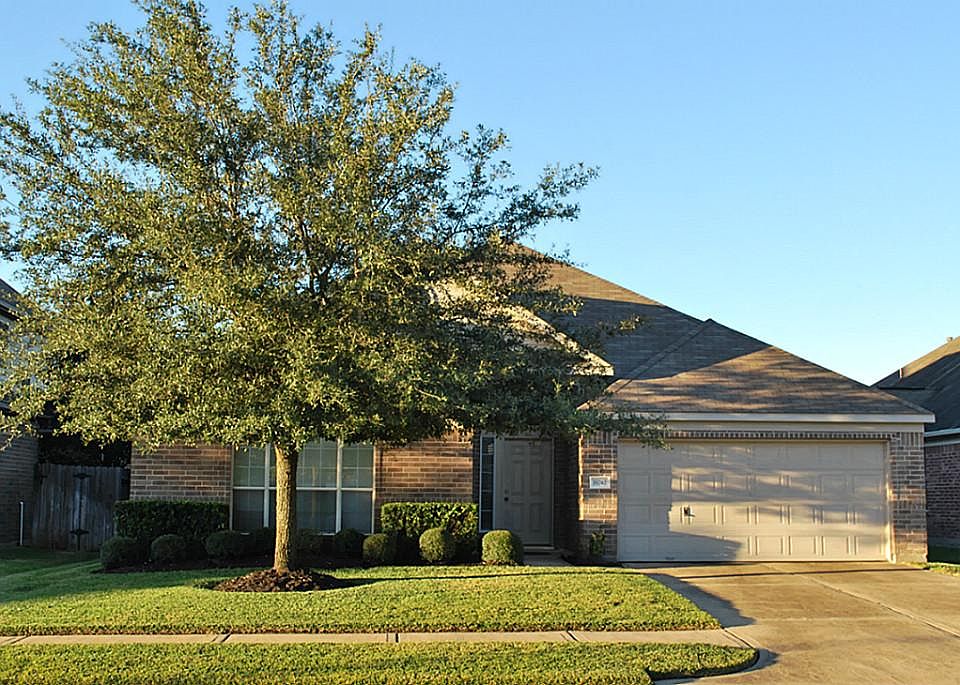 1st image of 16742 Spring Glade Dr