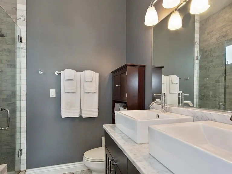 2429 W Cortez St #3 — Photo 12