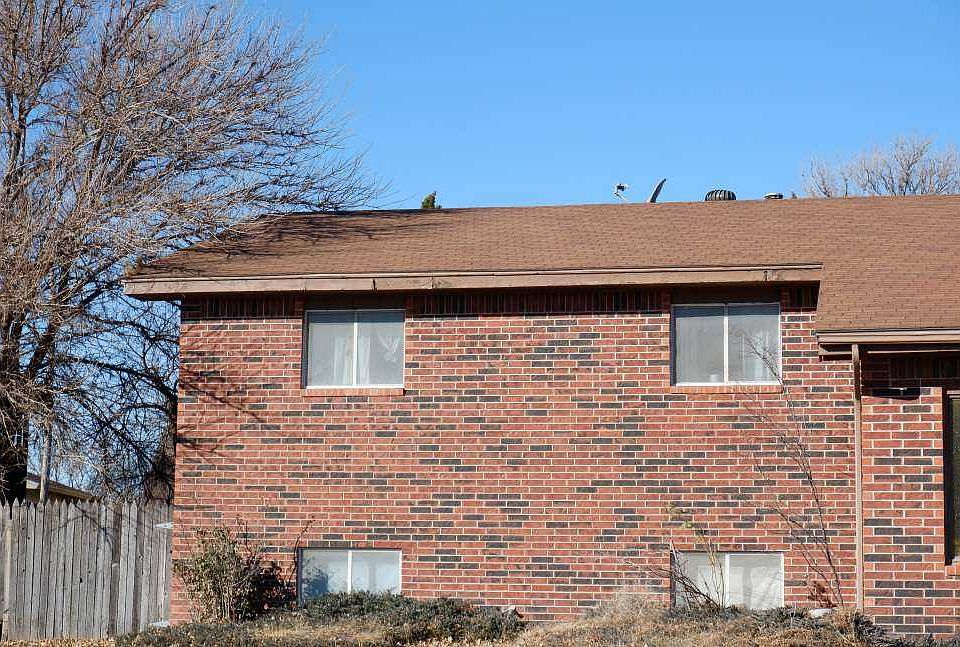 2nd image of 1230 S Grant Ave