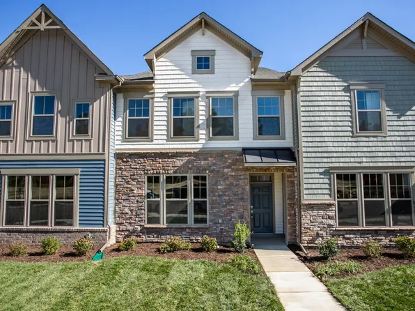 10808 Ashton Poole Pl, Glen Allen, VA 23059