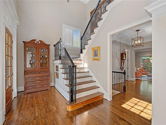 5th image of 3536 Preserve Dr SE