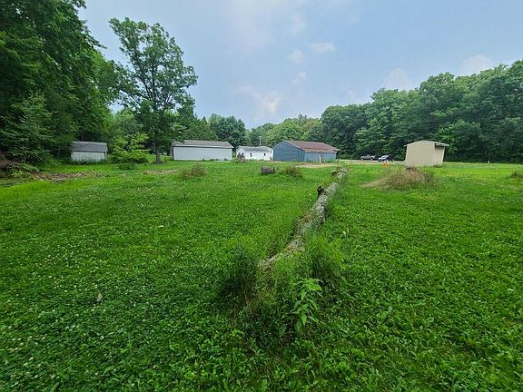 3rd image of 13875 Long Lake Dr
