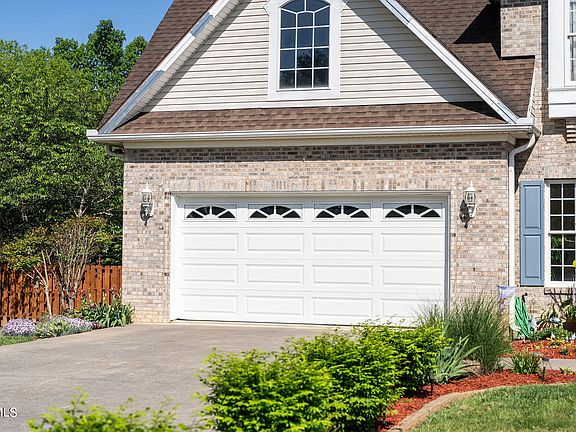 4th image of 2914 Muskett Dr