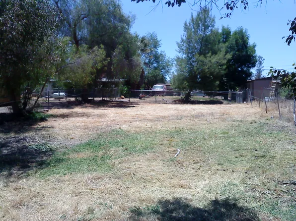 23764 Lodge Dr, Canyon Lake, CA 92587