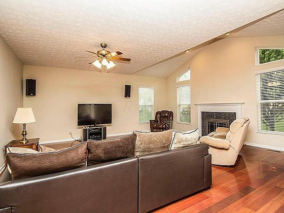 5th image of 4409 Cordova Dr