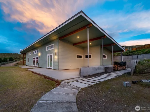 4205 E Plum Pt, Grand Coulee, WA 99133