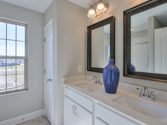 The Newport Owner s Bathroom This is a model representation, not the actual home