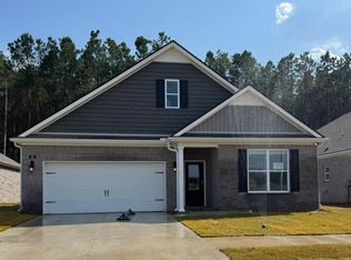 38 Spirit Dance Dr, Byhalia, MS 38611