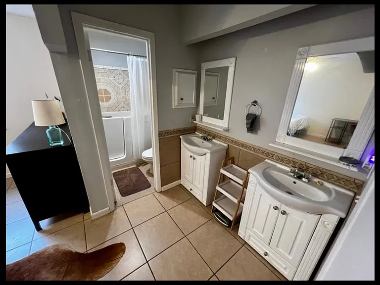 7010 Windrift Way — Photo 5