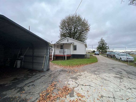 2nd image of 7032 Mary Ave