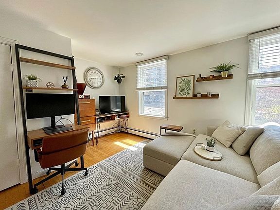 4th image of 4 Derne St APT 3