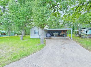 8 River Dr, Trinity, TX 75862