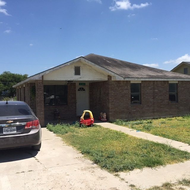 1st image of 506 Saint Mary Dr