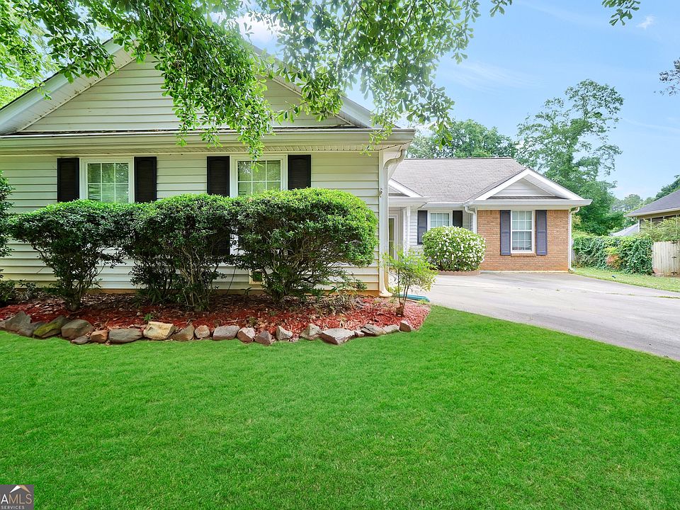 1st image of 105 Nanci Ct