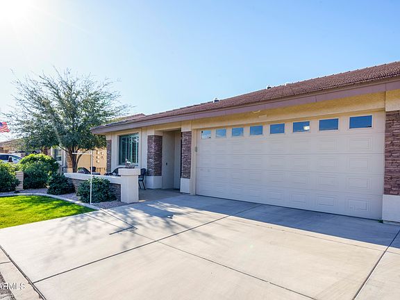 3rd image of 2663 S SPRINGWOOD Boulevard #306